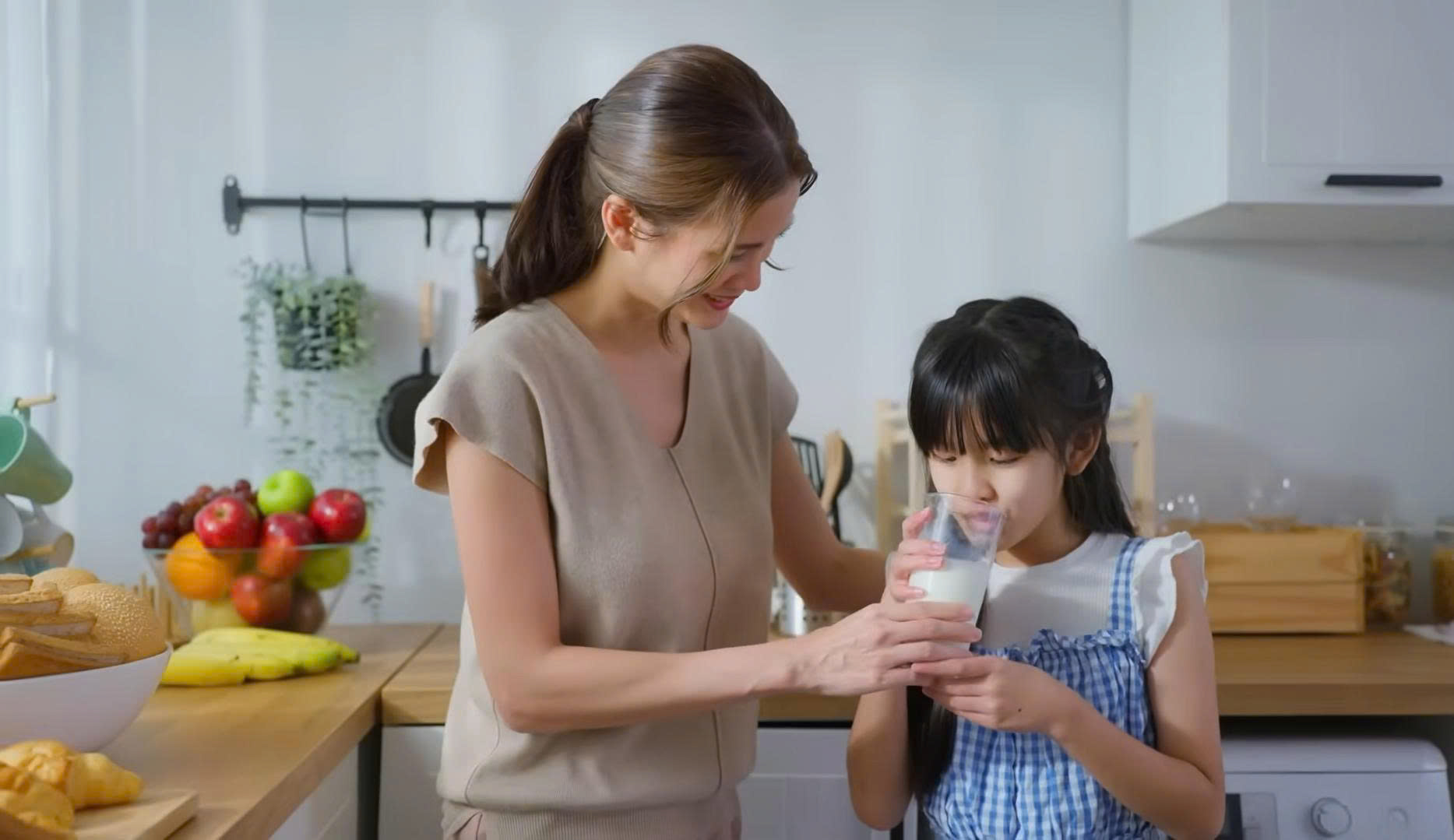 Phụ huynh quan t&acirc;m đến điều g&igrave; khi chọn sản phẩm dinh dưỡng cho con? - Ảnh 1.