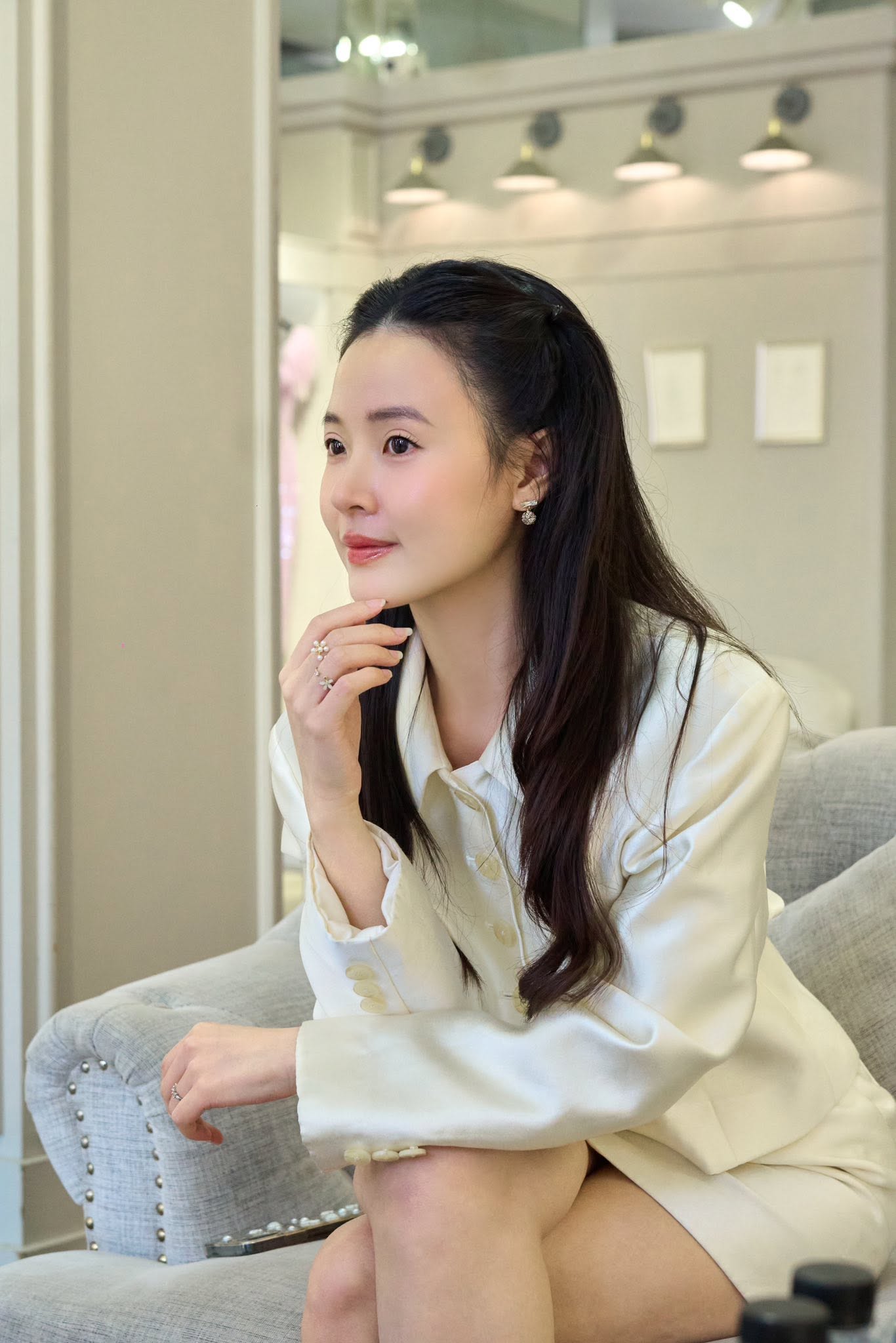 Vợ thiếu gia c&ocirc;ng ty nhựa Duy T&acirc;n xuất hiện với mặt mộc, đời thực c&oacute; xứng danh 