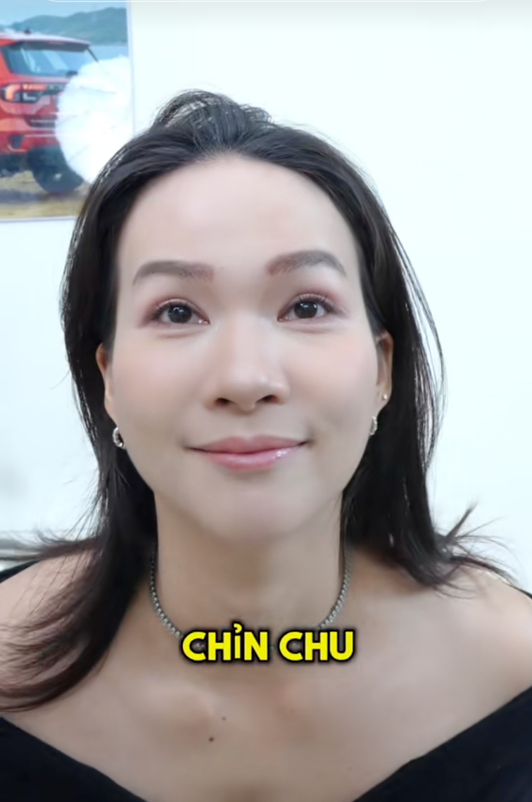 Anh chồng bước ra từ tiểu thuyết: Tự học make up để trang điểm cho vợ, m&agrave;n 