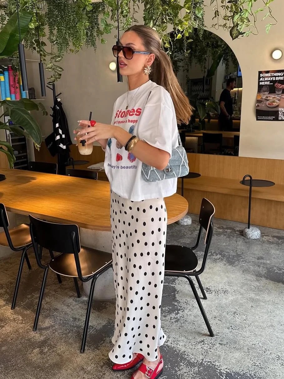 12 outfit với &aacute;o thun đơn giản nhưng mặc l&ecirc;n ai cũng khen c&oacute; gu - Ảnh 3.