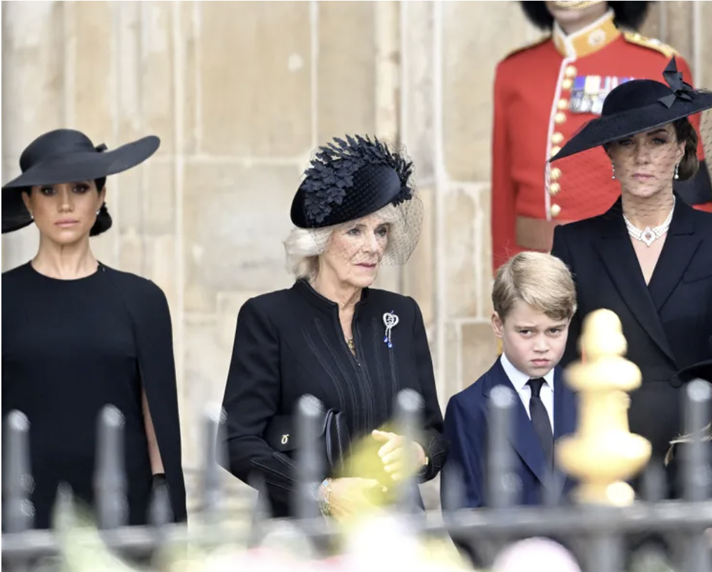 Mối quan hệ giữa Vương phi Kate v&agrave; Meghan Markle hiện ra sao trong năm 2026? - Ảnh 6.