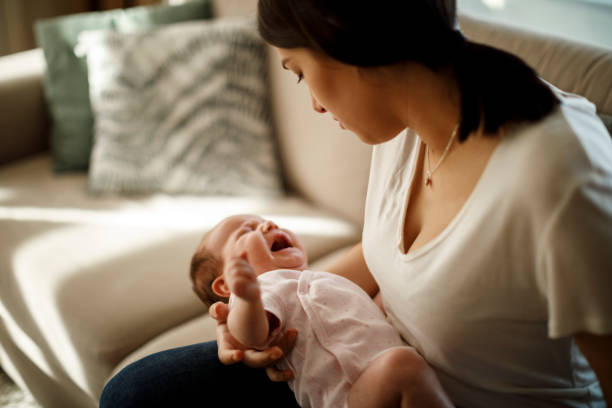 Con quấy đêm liên miên, thường là do 2 nguyên nhân này - Ảnh 1.