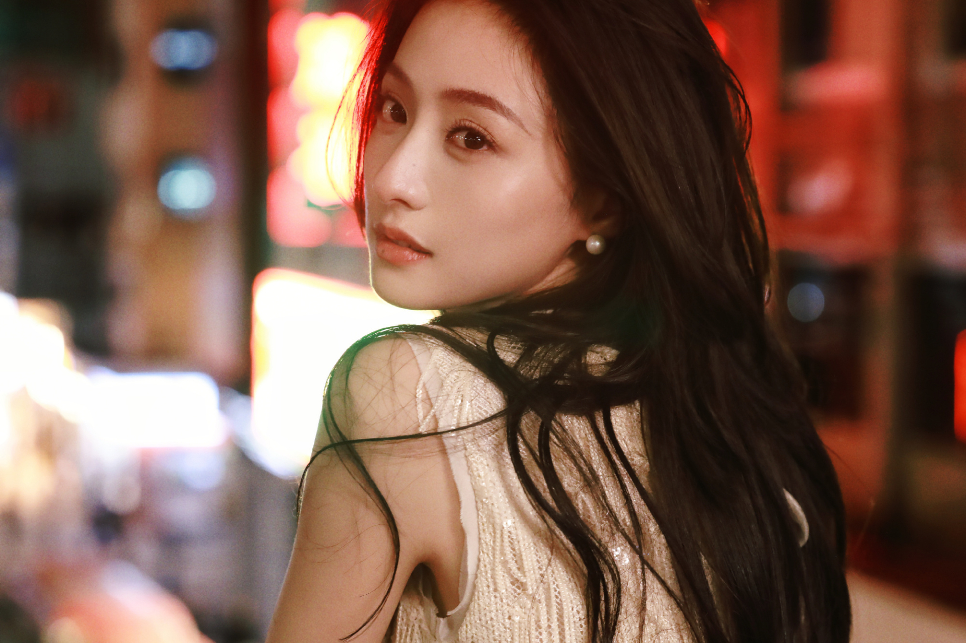 T&igrave;nh h&igrave;nh hiện tại của mỹ nh&acirc;n 10X Hồ Li&ecirc;n Hinh sau b&ecirc; bối lộ clip nhạy cảm - Ảnh 5.