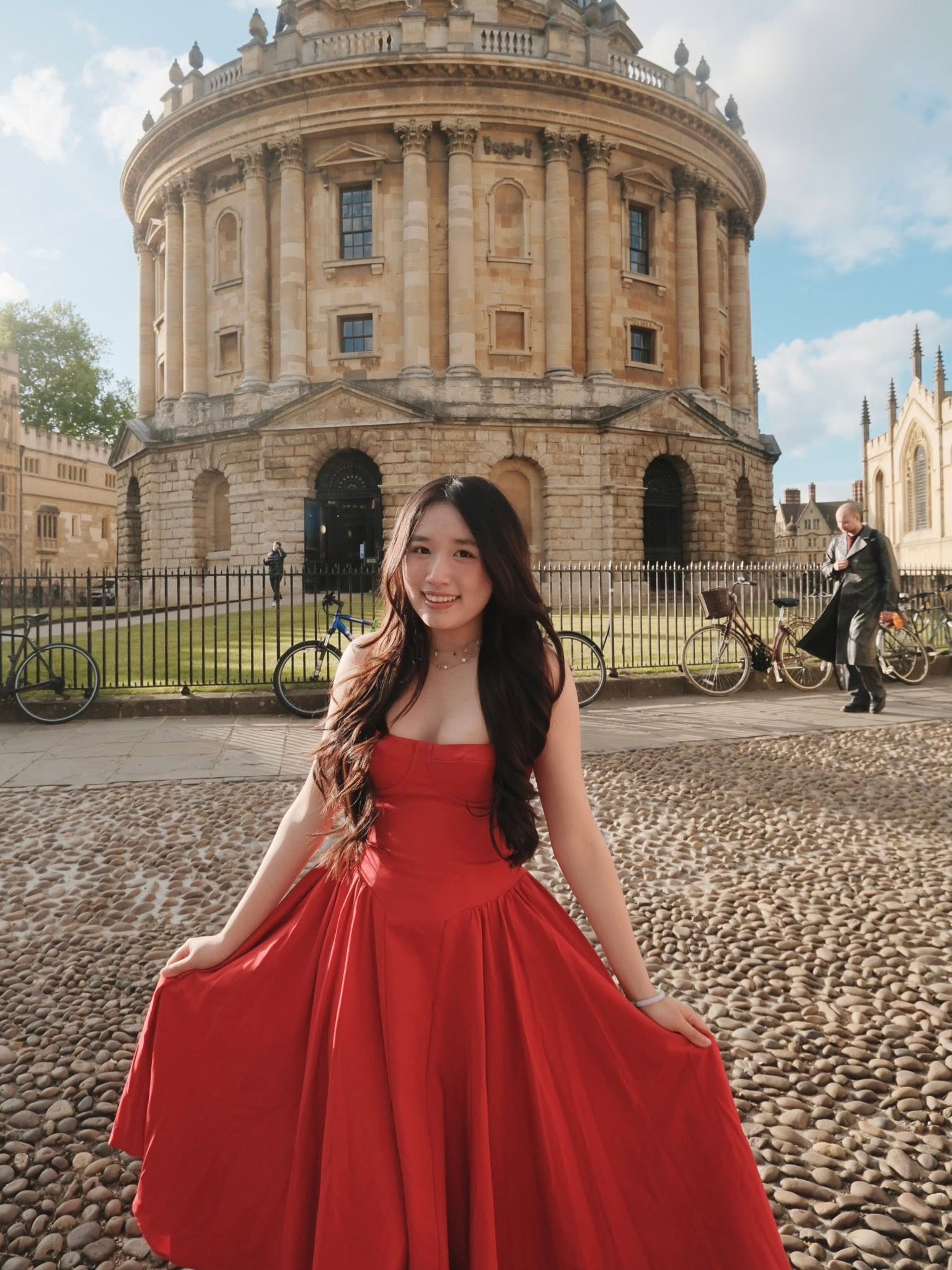 Jenny Huỳnh xinh đẹp và tài năng tại Oxford Frontier AI Forum 2026 - Ảnh 8. Jenny Huỳnh xinh đẹp và tài năng tại Oxford Frontier AI Forum 2026 - Ảnh 8.