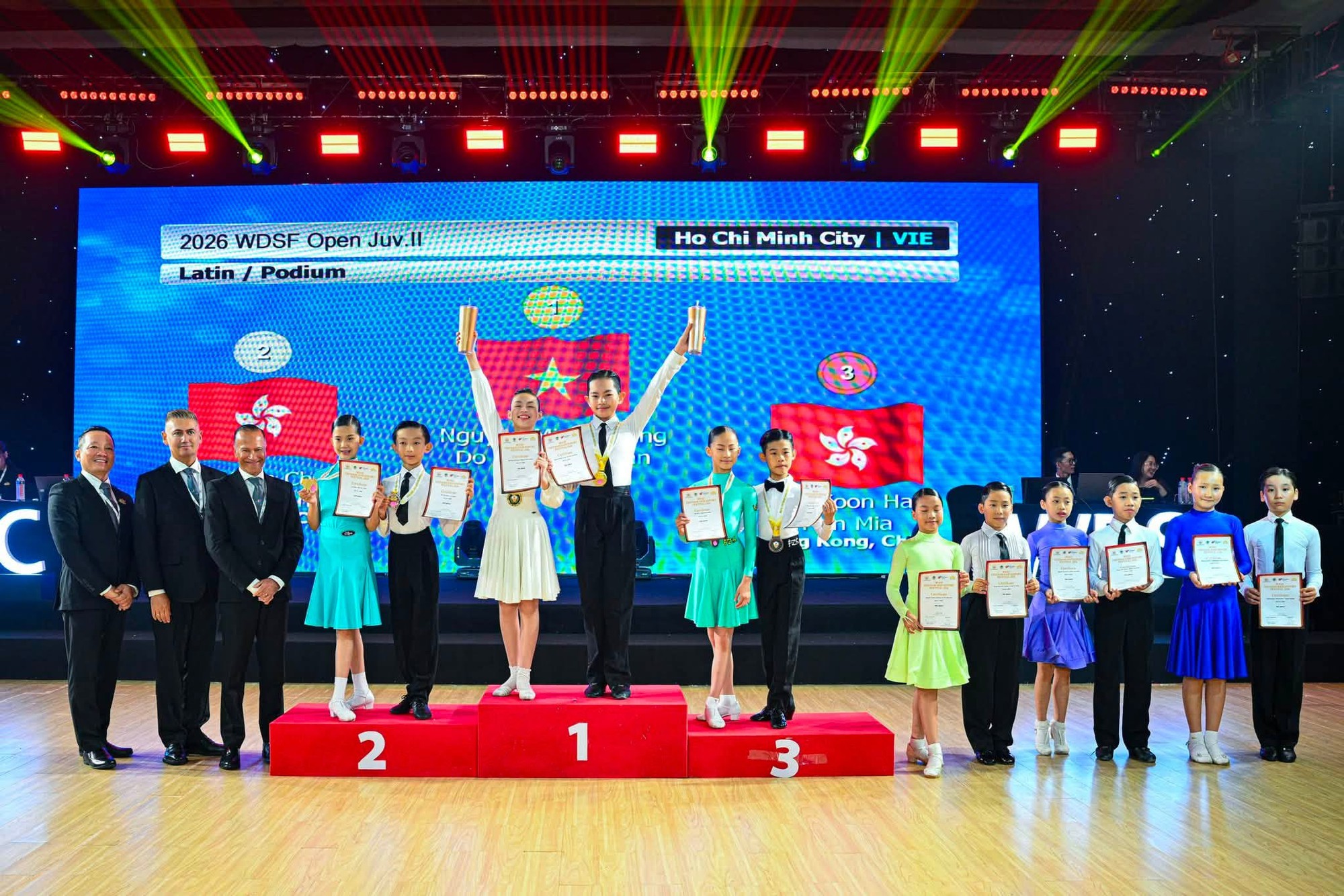 B&eacute; Kubi v&agrave; May xuất sắc gi&agrave;nh 8 HCV ch&acirc;u &Aacute; tại WDSF Vietnam DanceSport Festival 2026 - Ảnh 1.