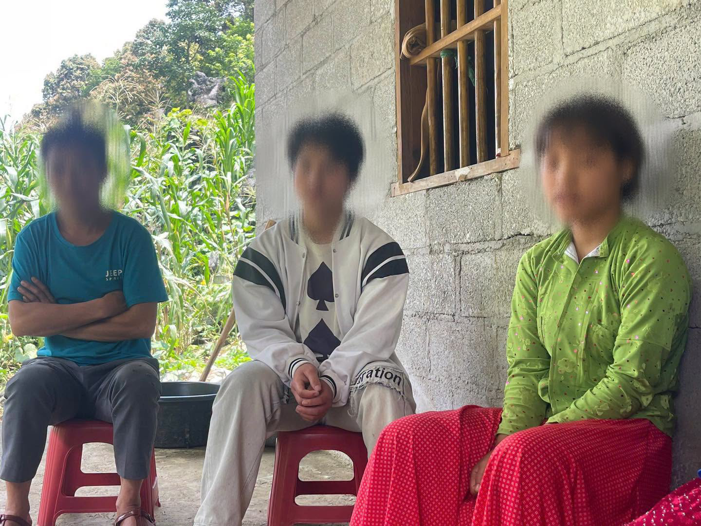 Hai thiếu niên 14 tuổi sống như vợ chồng gây lo ngại xã hội Tuyên Quang - Ảnh 1. Hai thiếu niên 14 tuổi sống như vợ chồng gây lo ngại xã hội Tuyên Quang - Ảnh 1.