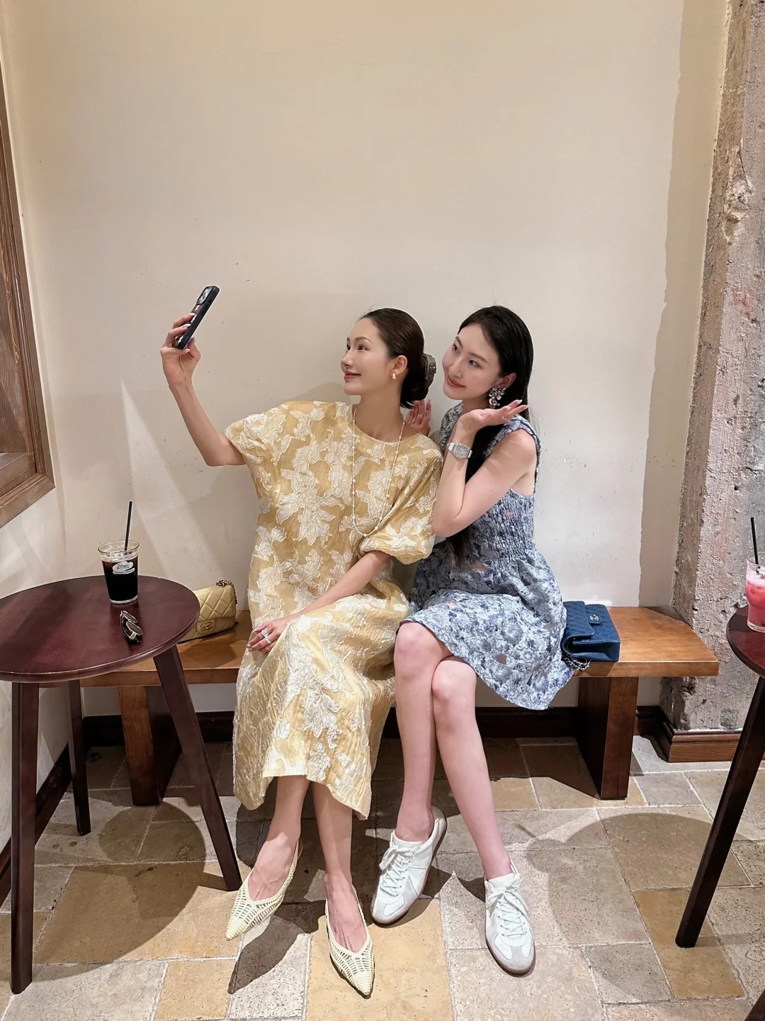 Những chiếc v&aacute;y mang tinh thần Old Money gi&uacute;p bạn tr&ocirc;ng sang hơn m&agrave; kh&ocirc;ng cần h&agrave;ng hiệu - Ảnh 1.