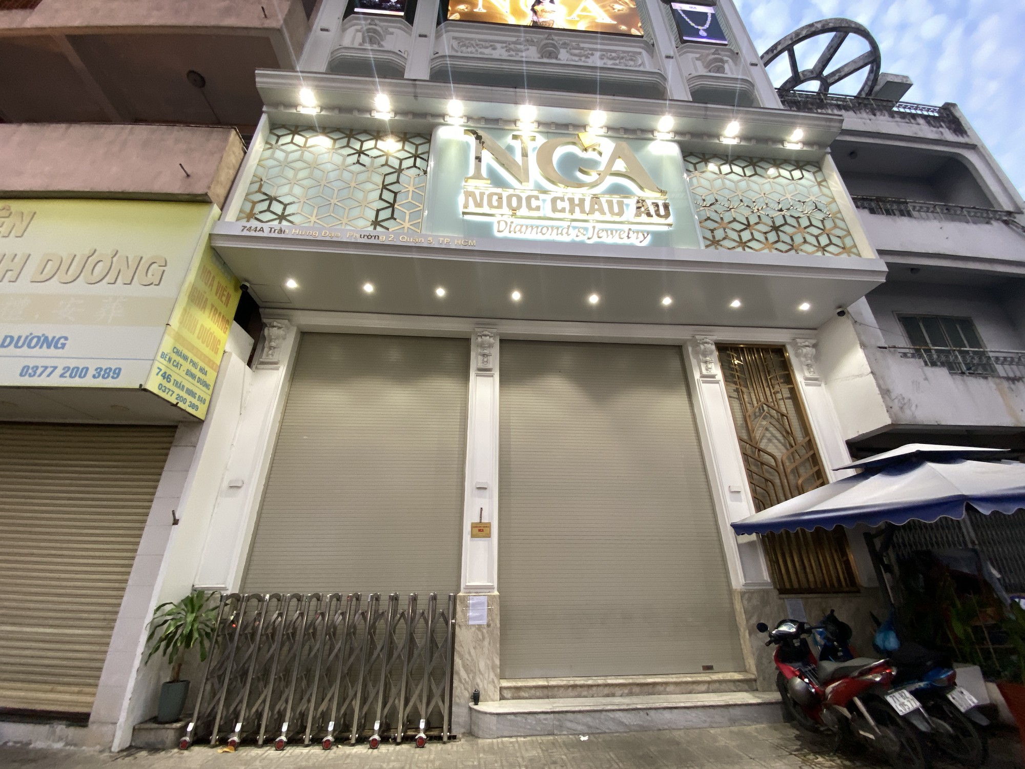 Tiệm v&agrave;ng Ngọc T&acirc;m v&agrave; Kim L&yacute; đ&oacute;ng cửa do bị khởi tố bu&ocirc;n lậu kim cương - Ảnh 8.