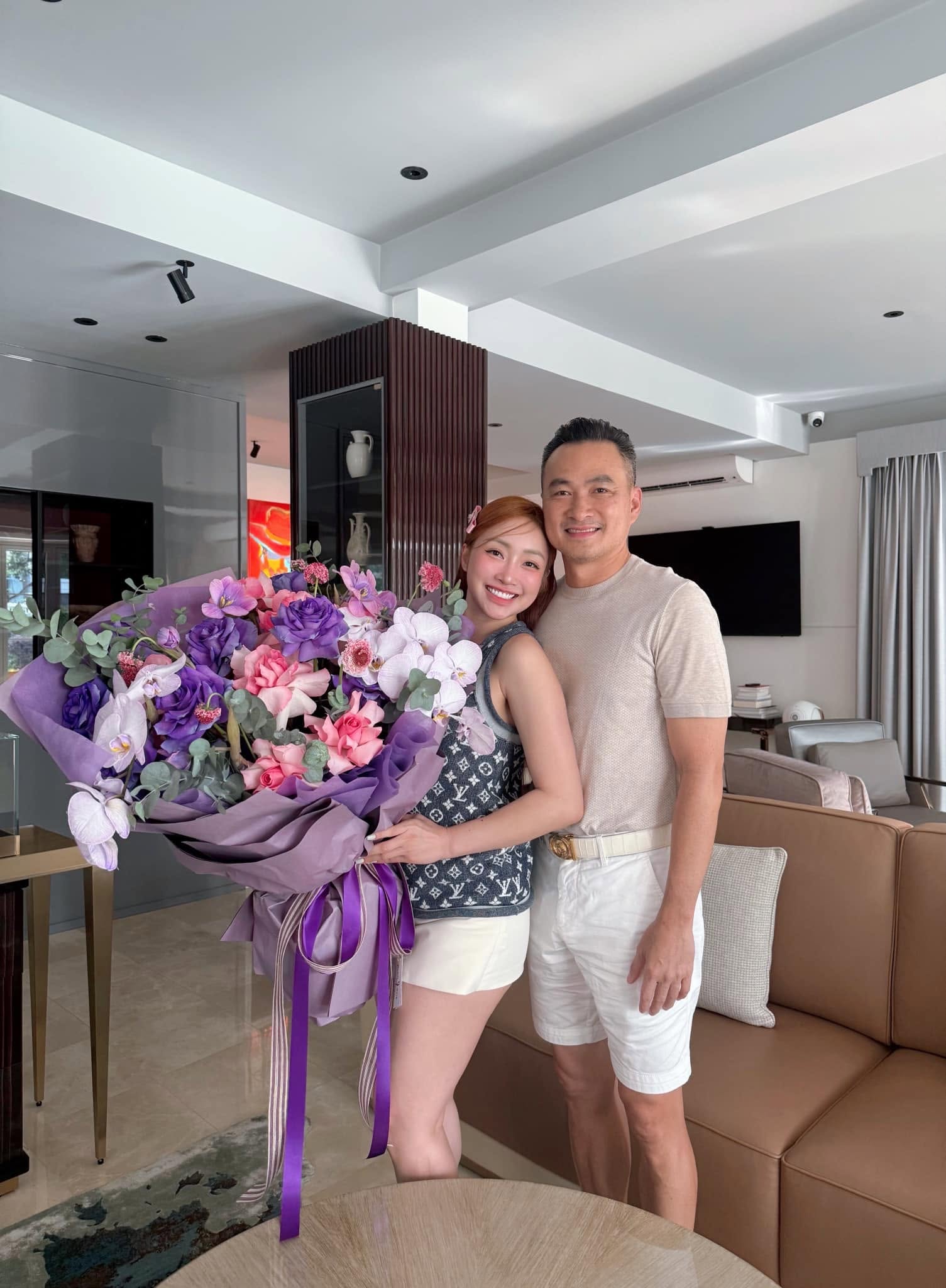 Vợ đại gia của t&agrave;i tử đ&igrave;nh đ&aacute;m: 
