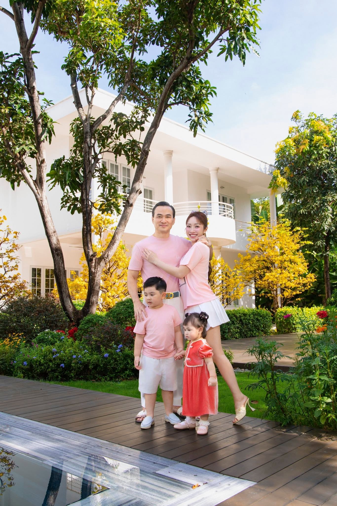 Vợ đại gia của t&agrave;i tử đ&igrave;nh đ&aacute;m: 