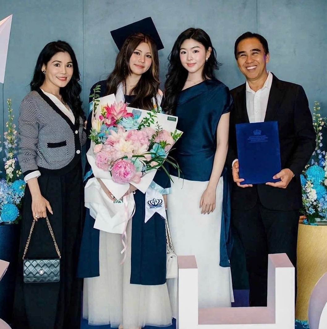 Nữ đại gia được NSƯT, ph&oacute; Chủ tịch Hội điện ảnh Việt Nam coi l&agrave; &acirc;n nh&acirc;n, say đắm suốt 21 năm - Ảnh 5.