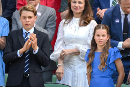 V&igrave; sao Ho&agrave;ng tử George mặc vest giữa trời n&oacute;ng 30 độ tại Wimbledon 2026 - Ảnh 1.