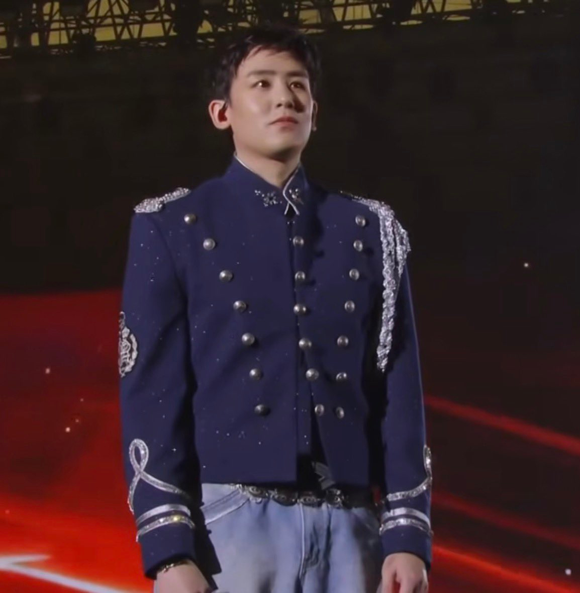 Ho&agrave;ng tử lai đẹp nhất showbiz từng b&eacute;o đến vỡ n&eacute;t, nay khoe body săn chắc khiến fan phấn kh&iacute;ch- Ảnh 6.
