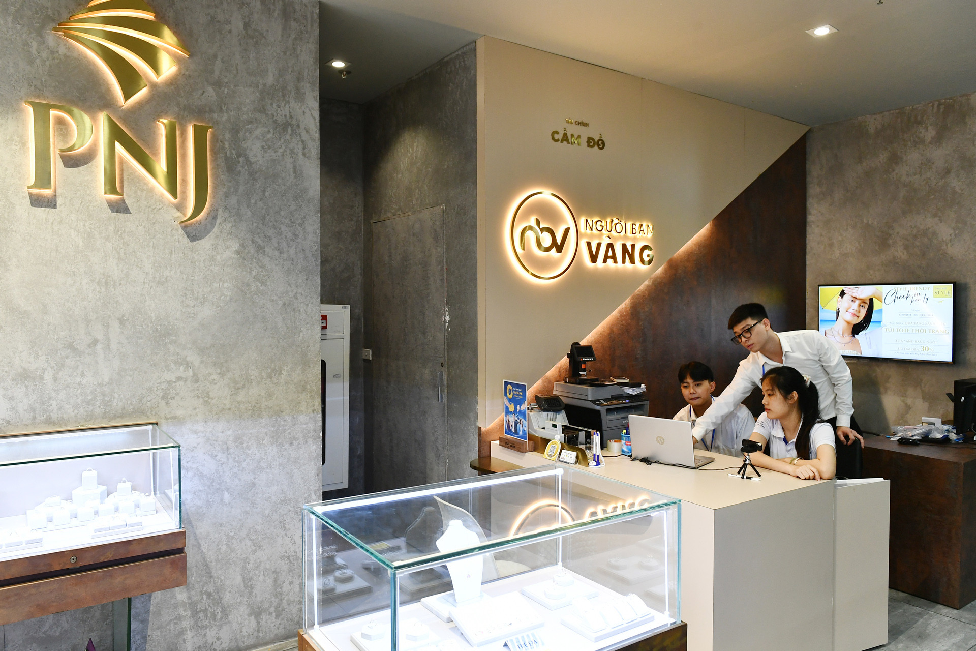 PNJ thu&ecirc; đơn vị quốc tế kiểm định sản phẩm v&agrave; quy tr&igrave;nh kinh doanh kim cương 2026 - Ảnh 1.