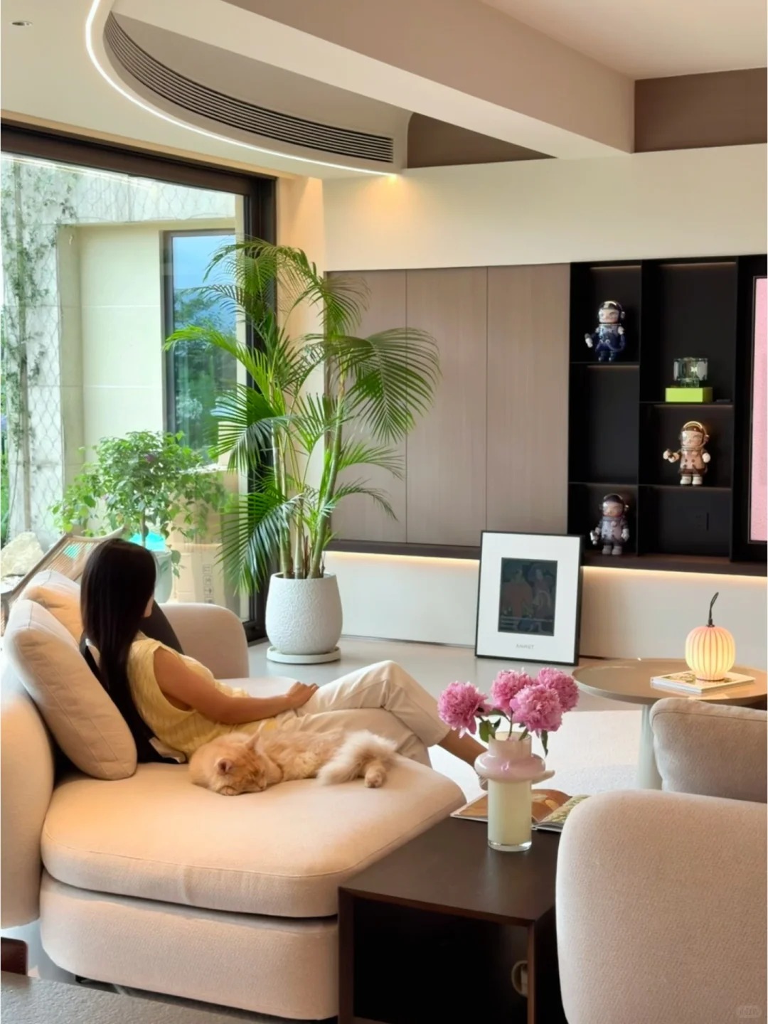 Cải tạo nh&agrave; cửa th&agrave;nh kh&aacute;ch sạn nghỉ dưỡng: Cuộc sống đ&aacute;ng ghen tị của Shi Qing - Ảnh 1.