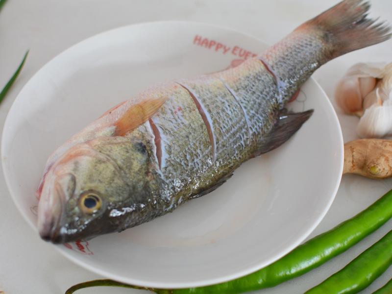 Thêm nắm lá này vào khi kho cá: Ngon hết nấc lại bổ phổi, dưỡng gan, chống oxy hóa - Ảnh 2. Thêm nắm lá này vào khi kho cá: Ngon hết nấc lại bổ phổi, dưỡng gan, chống oxy hóa - Ảnh 2.