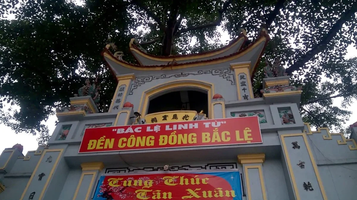 Cảnh b&aacute;o du kh&aacute;ch tại đền ch&ugrave;a Lạng Sơn: Thao t&aacute;c gian lận v&eacute; tham quan - Ảnh 6.
