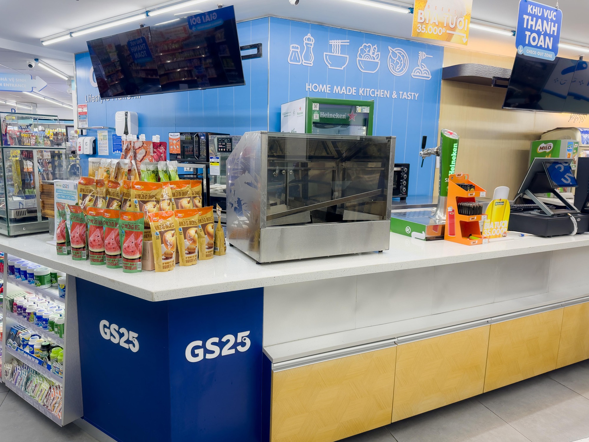 GS25 tạm ngừng hoạt động sau vụ l&ugrave;m x&ugrave;m thực phẩm tại H&agrave; Nội - Ảnh 6.