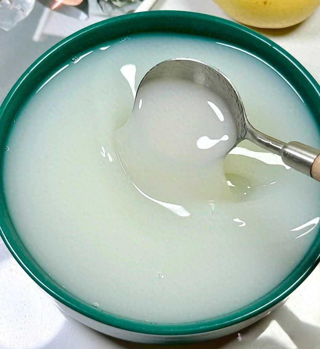 Vào mùa hè, thứ thiếu hụt không phải là nước, mà là