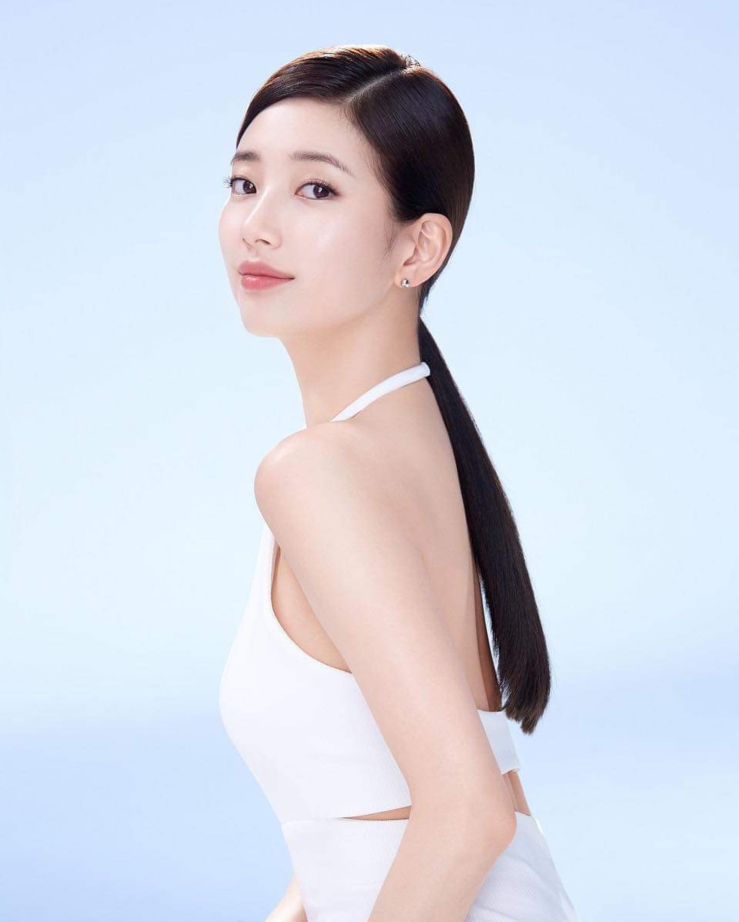 16 năm của mỹ nh&acirc;n tạo n&ecirc;n 