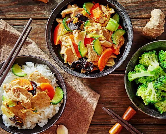 M&oacute;n ăn đầy m&agrave;u sắc, gi&ograve;n tan v&agrave; bổ dưỡng n&agrave;y l&agrave;m si&ecirc;u nhanh m&agrave; cả người lớn lẫn trẻ em đều y&ecirc;u th&iacute;ch - Ảnh 2.