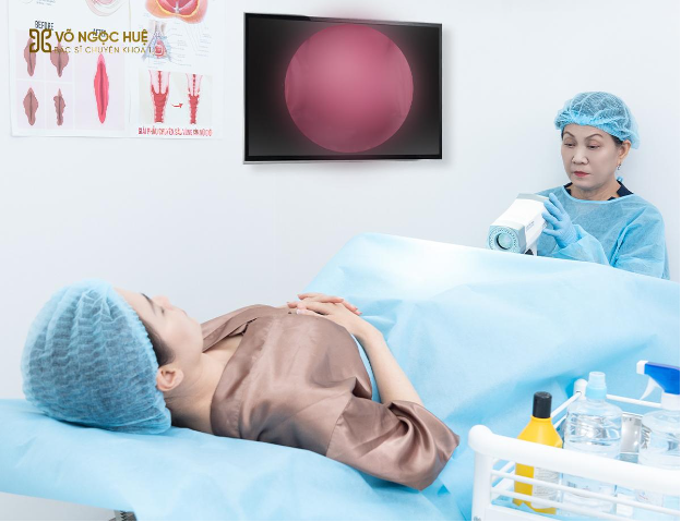 BS Võ Thị Ngọc Huệ: Gìn giữ sức khỏe vùng nhạy cảm cũng chính là giữ lửa hạnh phúc hôn nhân - Ảnh 3. BS Võ Thị Ngọc Huệ: Gìn giữ sức khỏe vùng nhạy cảm cũng chính là giữ lửa hạnh phúc hôn nhân - Ảnh 3.