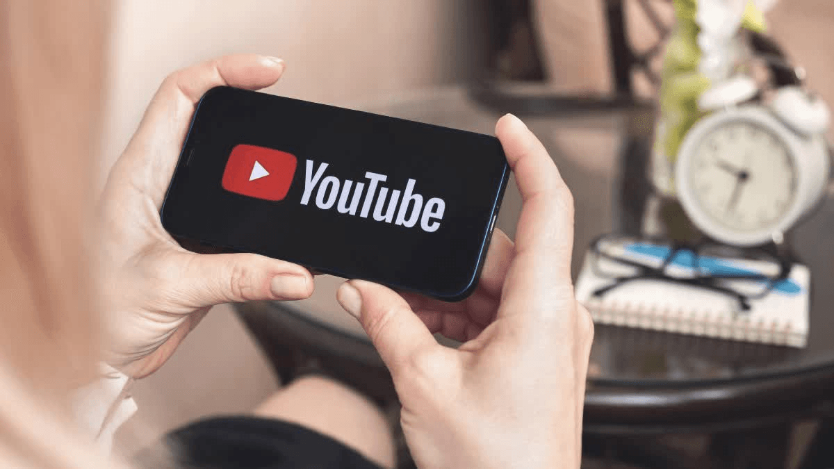 C&oacute; thu nhập từ YouTube , k&ecirc; khai thuế v&agrave; nộp thuế như thế n&agrave;o năm 2026? - Ảnh 1.