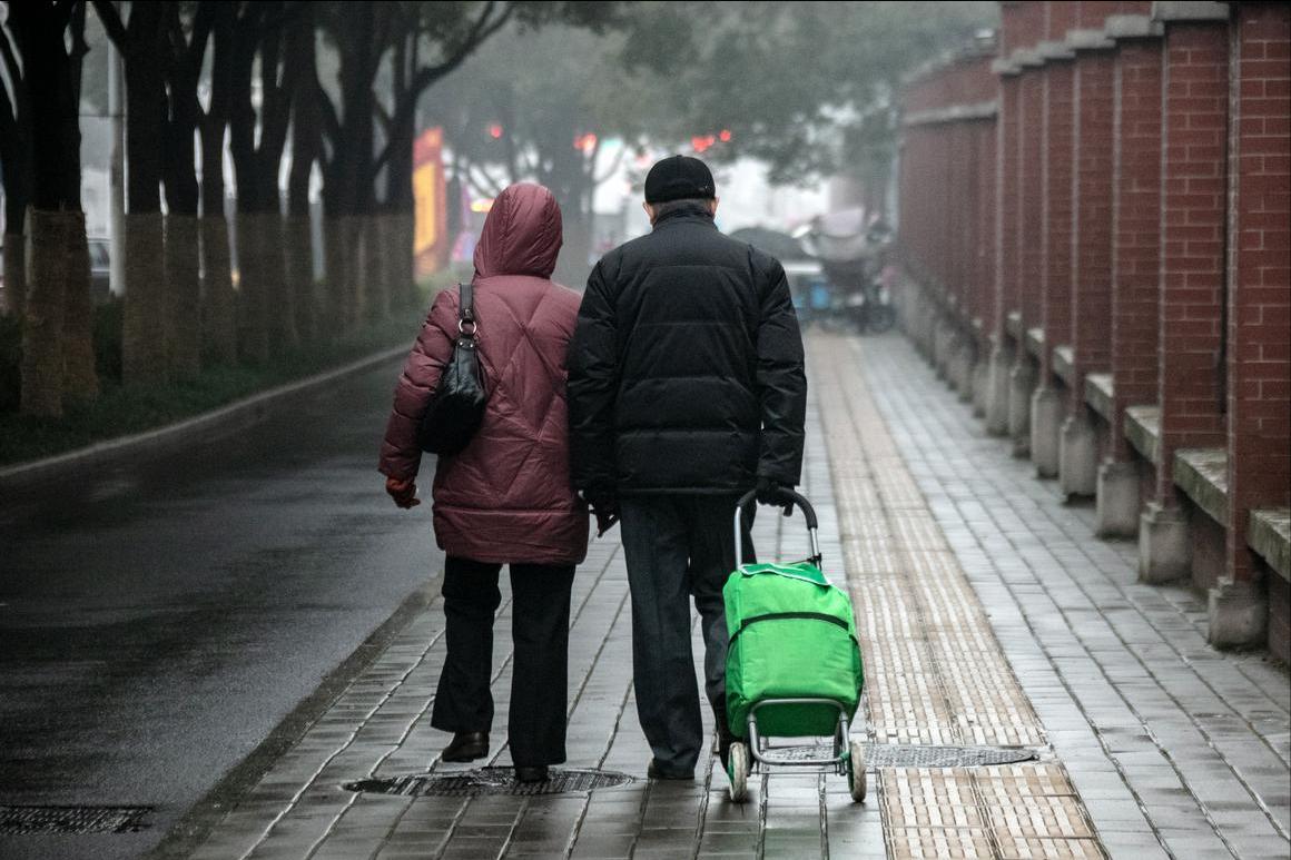 Bỏ hơn 1,8 tỷ đồng mua căn hộ tầng trệt c&oacute; s&acirc;n cho bố mẹ dưỡng gi&agrave;, t&ocirc;i kh&ocirc;ng ngờ chỉ sau chưa đầy 2 năm cả nh&agrave; đều hối hận - Ảnh 5.