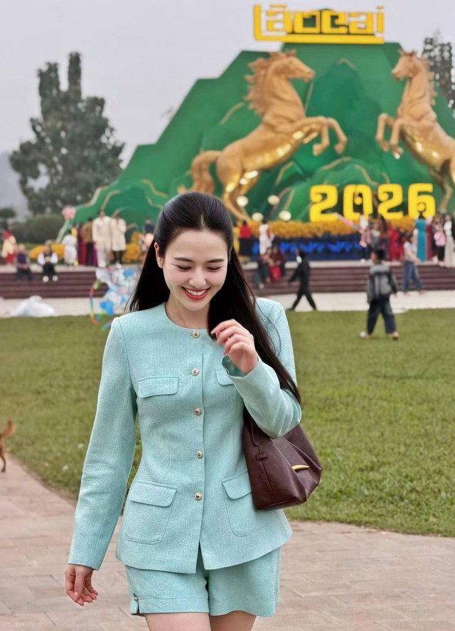 Mỹ nh&acirc;n phim giờ V&agrave;ng  - Ảnh 8.