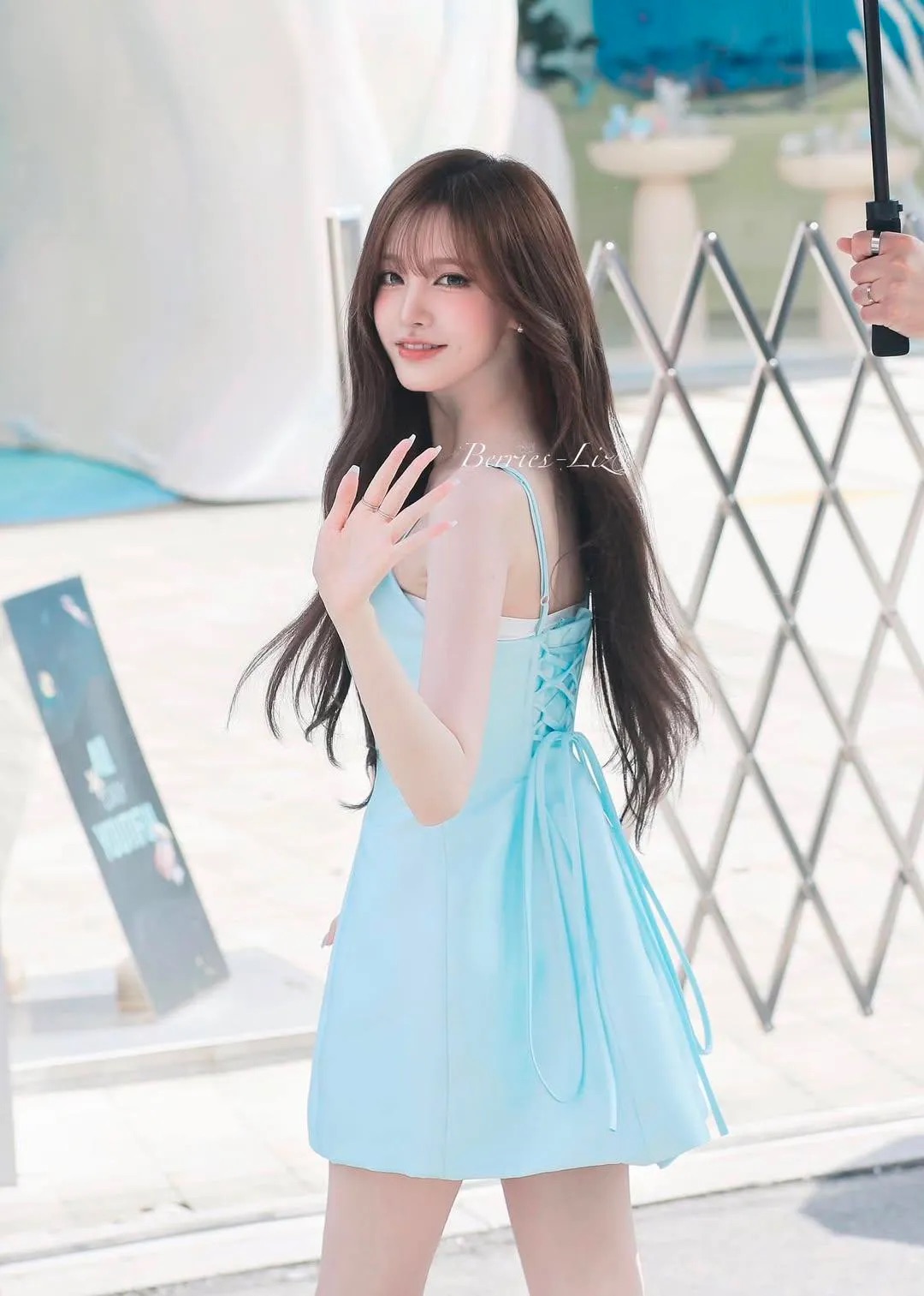 ừh - Ảnh 2.