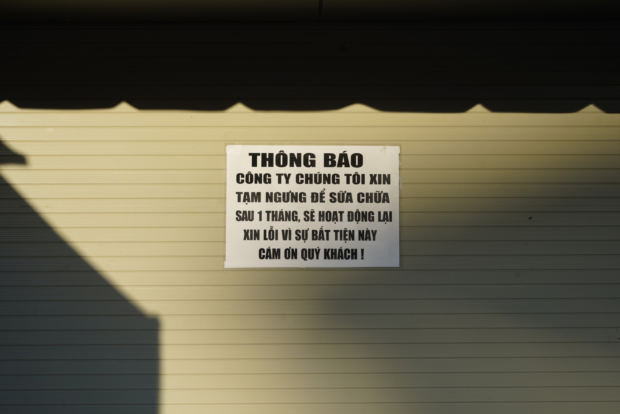H&agrave;ng loạt cửa h&agrave;ng kim cương tại TP . HCM tạm ngừng hoạt động g&acirc;y bất ngờ cho kh&aacute;ch h&agrave;ng - Ảnh 6.