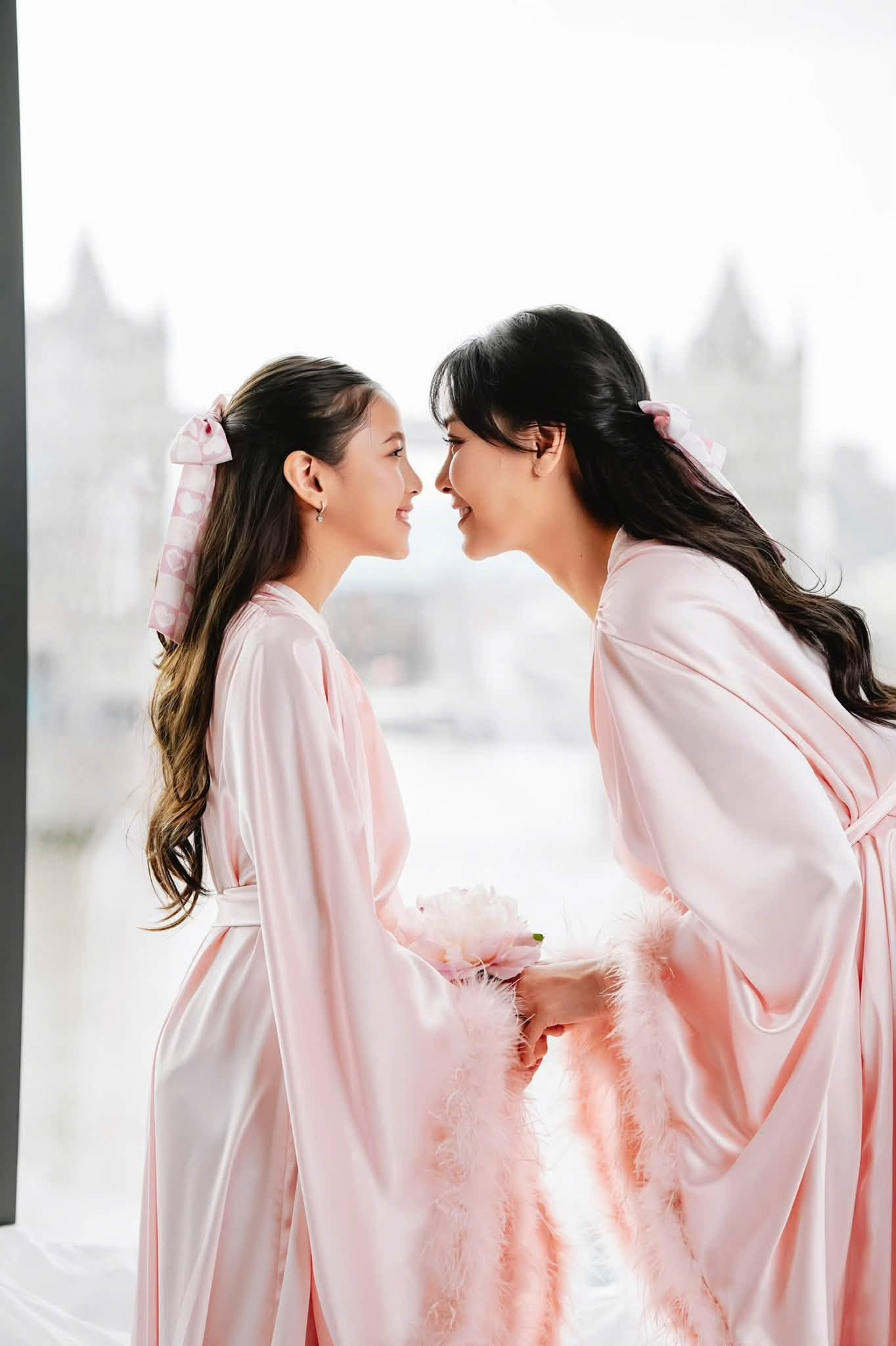 Hà Kiều Anh kỷ niệm 19 năm hôn nhân viên mãn và hành trình du lịch cùng con gái Viann - Ảnh 10. Hà Kiều Anh kỷ niệm 19 năm hôn nhân viên mãn và hành trình du lịch cùng con gái Viann - Ảnh 10.