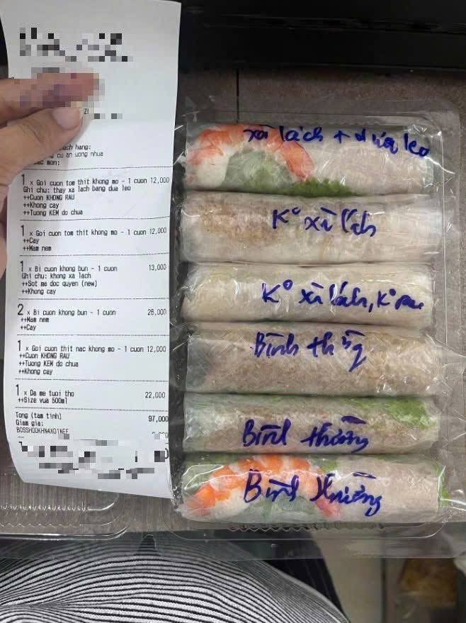 Khách đặt 26 gỏi cuốn với yêu cầu riêng: Chủ quán chia sẻ lý do nhận đơn đặc biệt - Ảnh 5. Khách đặt 26 gỏi cuốn với yêu cầu riêng: Chủ quán chia sẻ lý do nhận đơn đặc biệt - Ảnh 5.