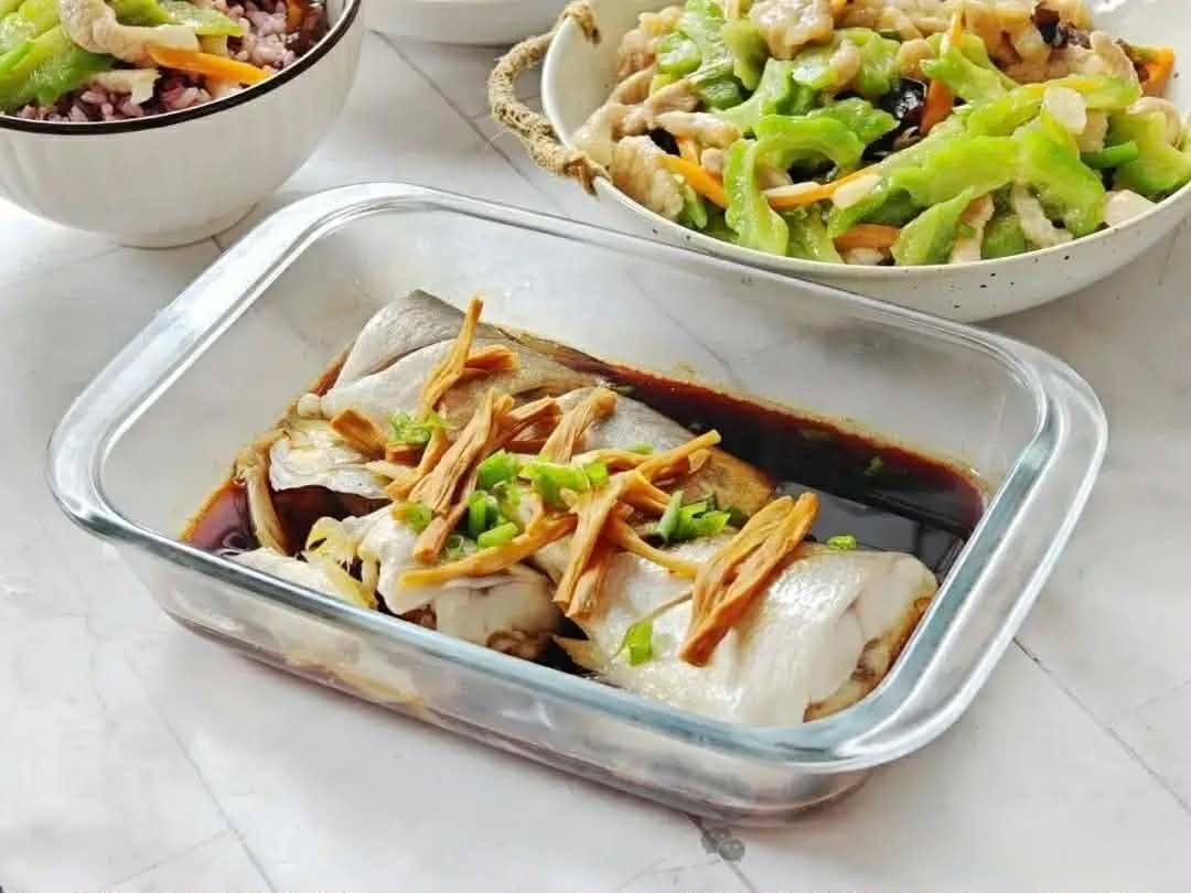 7 Thực đơn ăn ngon dễ l&agrave;m cho cả tuần, khiến gia đ&igrave;nh bạn bất ngờ - Ảnh 4.