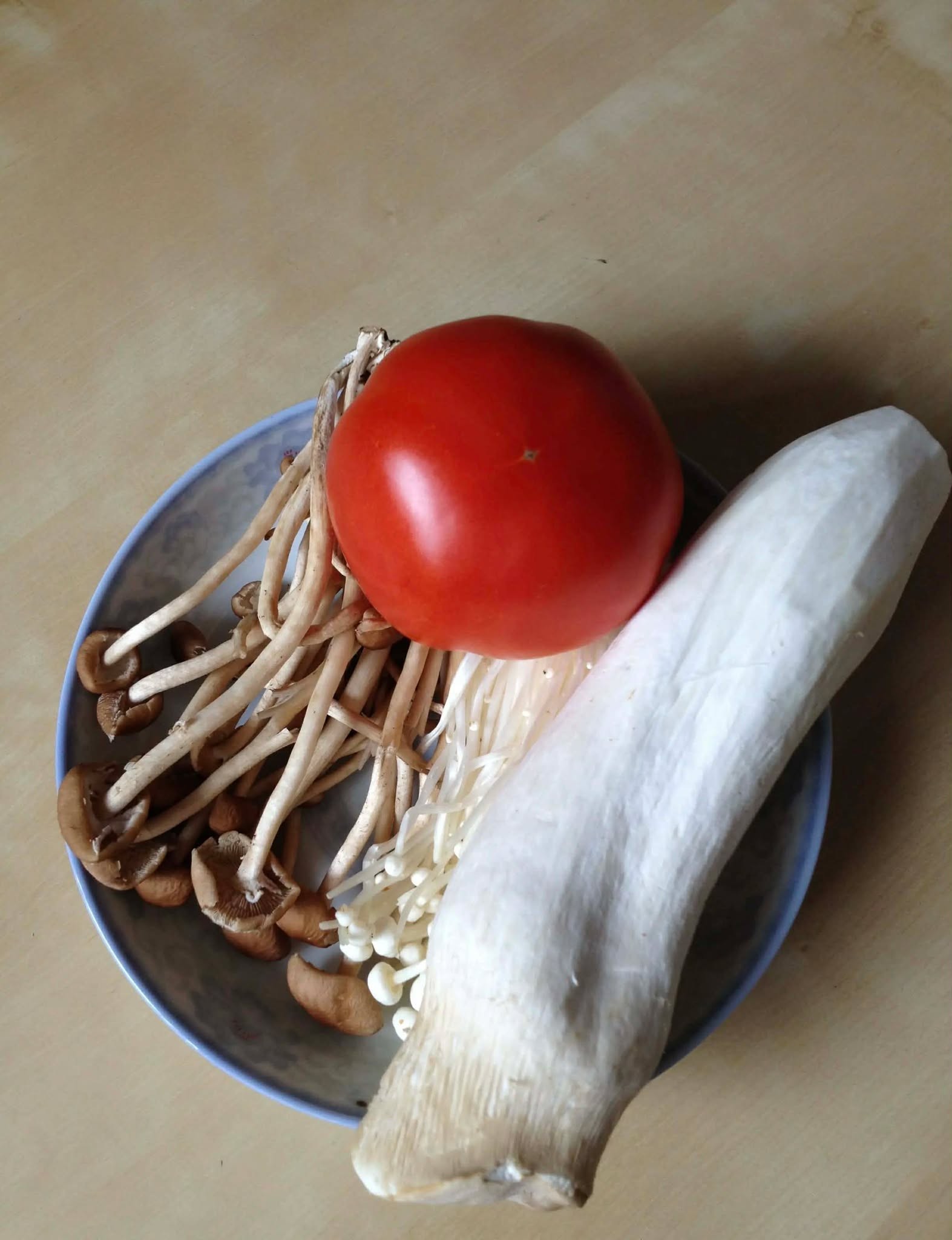 Bữa s&aacute;ng cả nh&agrave; sẽ ăn 