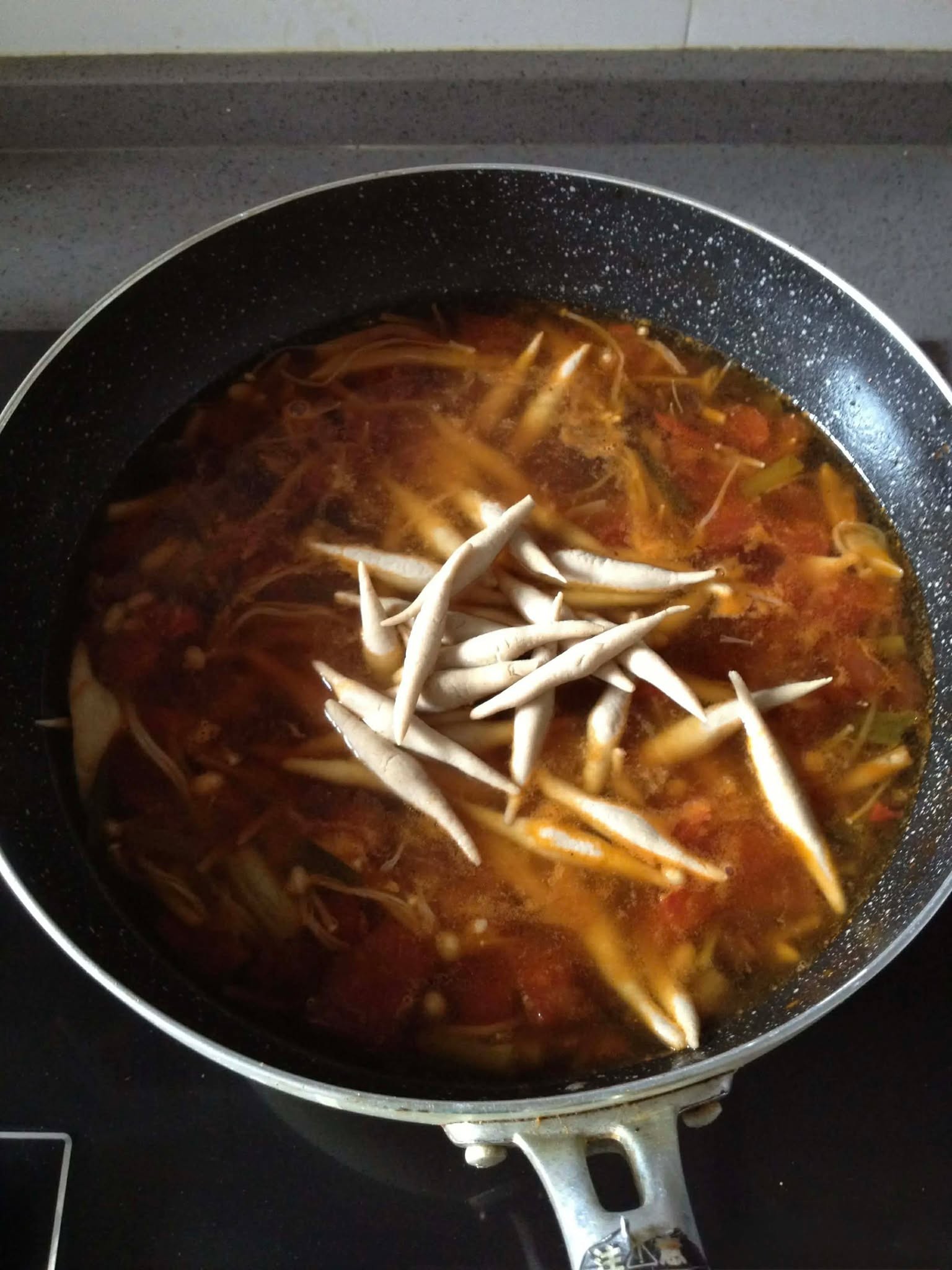 Bữa s&aacute;ng cả nh&agrave; sẽ ăn 
