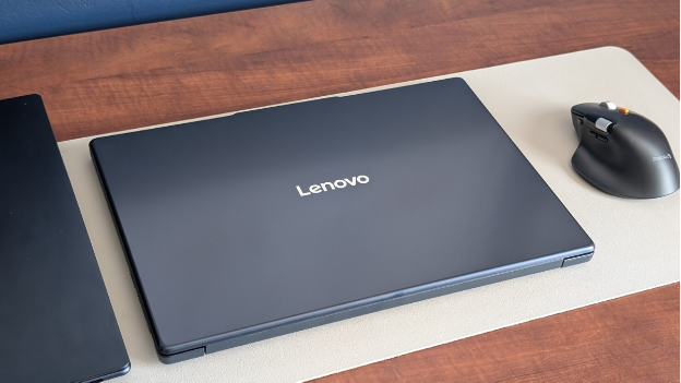 IdeaPad Slim 5 OLED có thay thế được Zenbook hoặc Vivobook OLED? - Ảnh 2. IdeaPad Slim 5 OLED có thay thế được Zenbook hoặc Vivobook OLED? - Ảnh 2.
