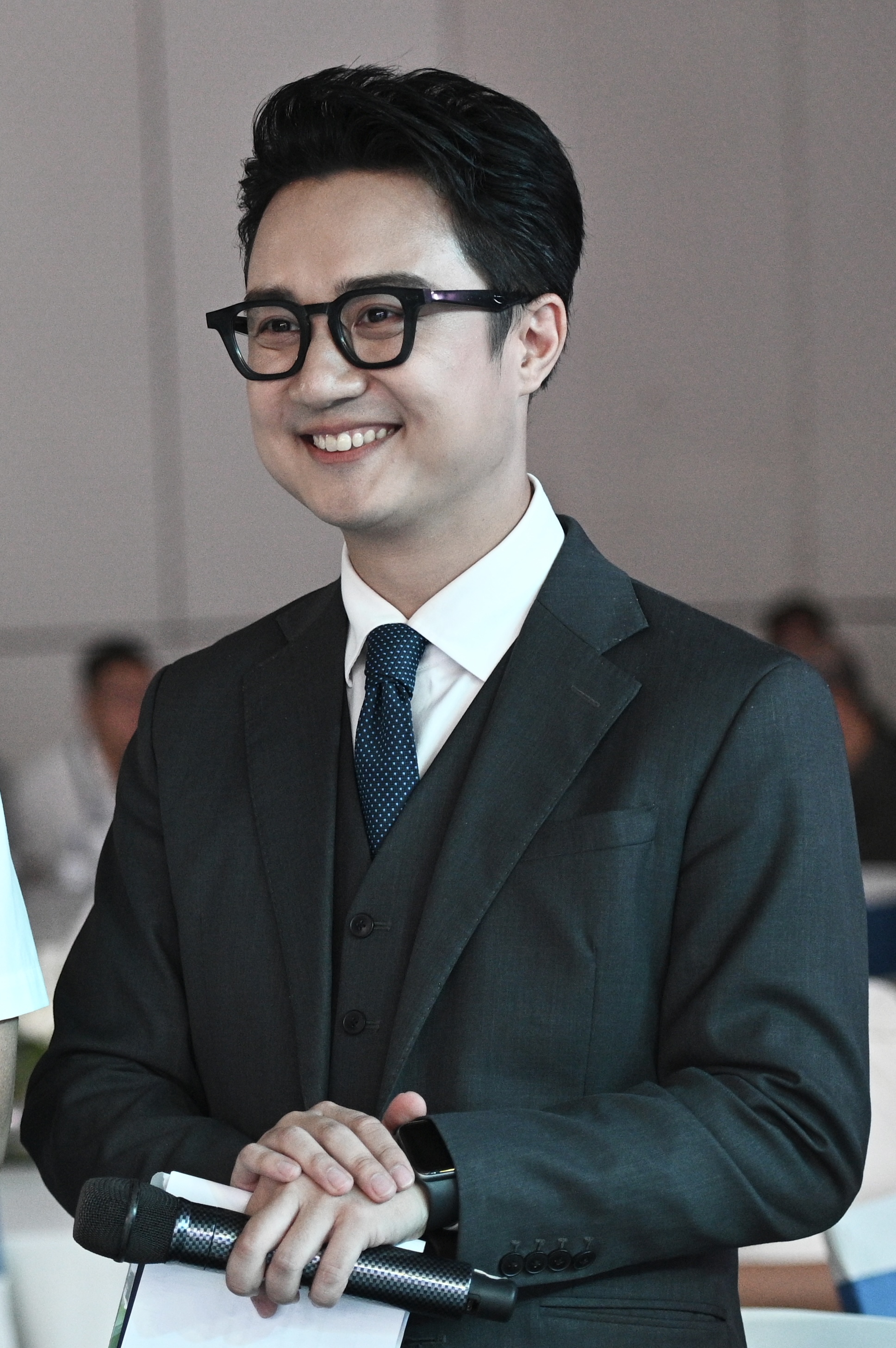 Ph&oacute; Chủ tịch Đỗ Quang Vinh, doanh nh&acirc;n Hannah Olala, MC Kh&aacute;nh Vy v&agrave; c&aacute;c nh&agrave; s&aacute;ng tạo nội dung tham gia Hội nghị KOL v&agrave; Lễ ra mắt CLB Niềm tin số Thủ đ&ocirc;- Ảnh 3.