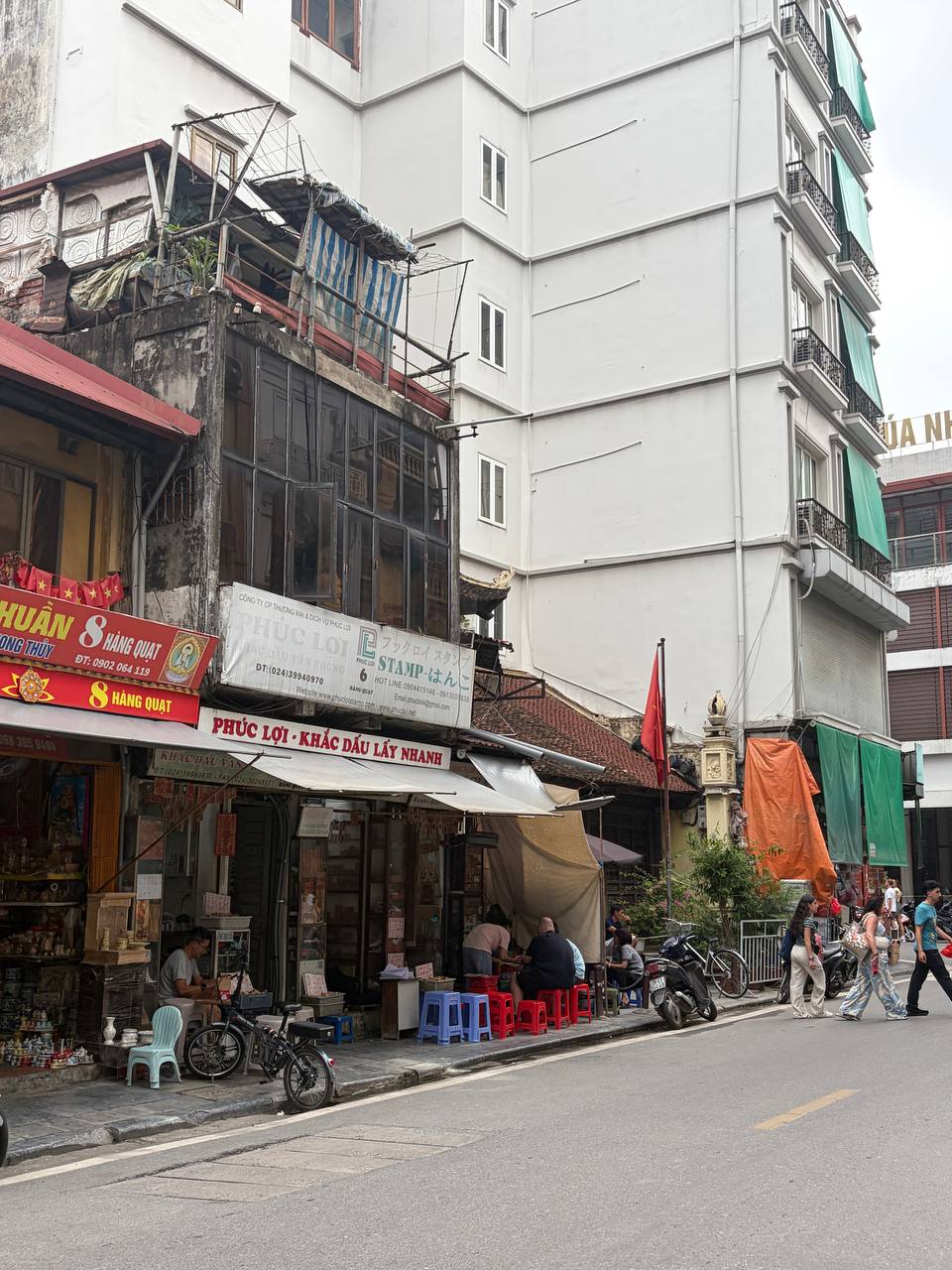 Đến tiệm khắc dấu gỗ Ph&uacute;c Lợi: Trải nghiệm nghệ thuật v&agrave; những c&acirc;u chuyện ch&acirc;n thật - Ảnh 1.