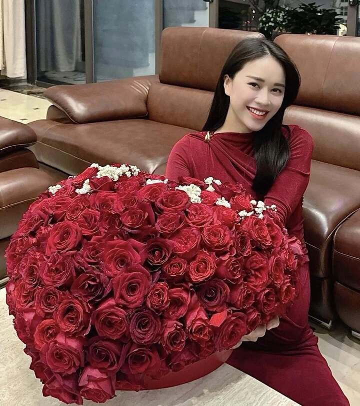 Cuộc sống vi&ecirc;n m&atilde;n của MC Ng&ocirc; Mai Phương sau 4 năm kết h&ocirc;n c&ugrave;ng tiến sĩ - Ảnh 8.