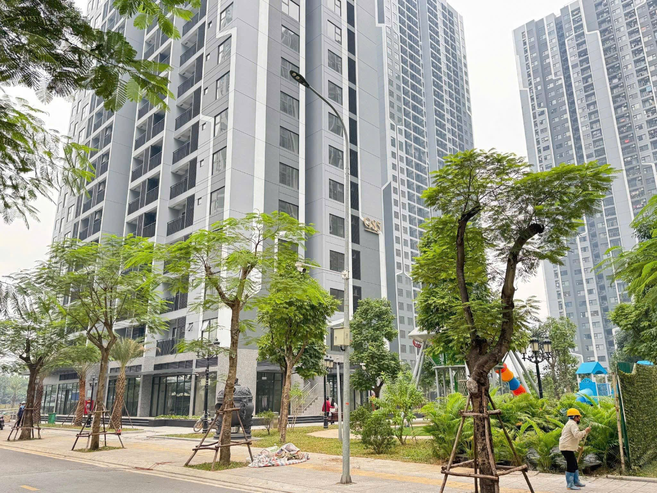 28 tuổi lương 25 triệu vẫn “cháy túi” cuối tháng: Thuê nhà ở Smart City 8 triệu, dùng điện thoại trả góp 4,1 triệu - Ảnh 2.