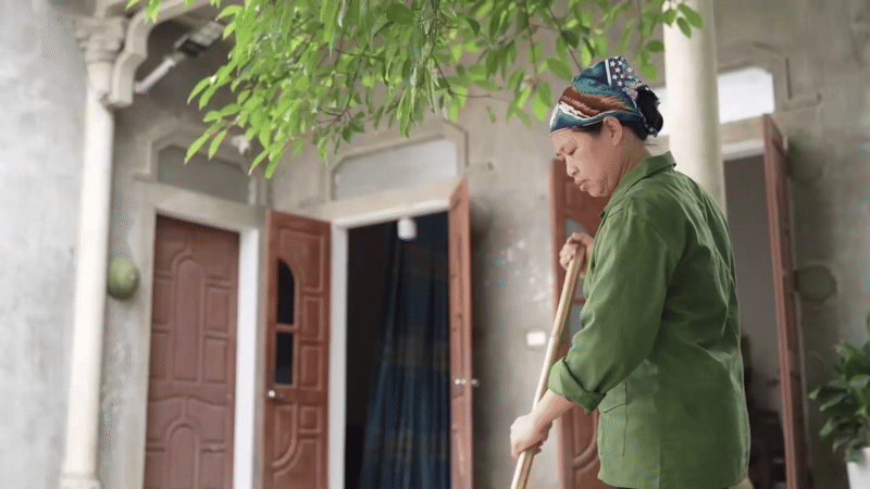 Căn nh&agrave; tuềnh to&agrave;ng ở qu&ecirc; của b&agrave; Tuyết k&ecirc;nh 