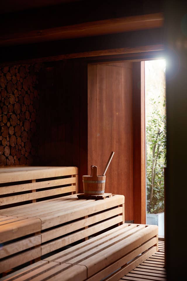 Tr&agrave;o lưu 