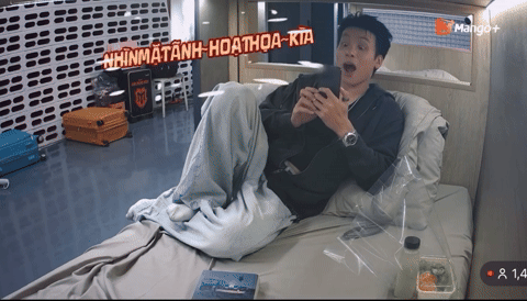 Đoạn tr&ograve; chuyện chưa đầy 1 ph&uacute;t của Anh T&agrave;i Qu&aacute;ch Văn Thơm c&ugrave;ng vợ con khiến netizen tan chảy: Động lực lấy chồng đ&acirc;y rồi  - Ảnh 2.