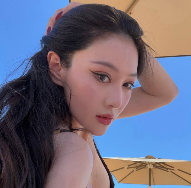 55 triệu người đứng h&igrave;nh khi t&igrave;nh địch Phạm Băng Băng diện bikini, 39 tuổi body vẫn đỉnh nhờ đ&acirc;u?- Ảnh 5.