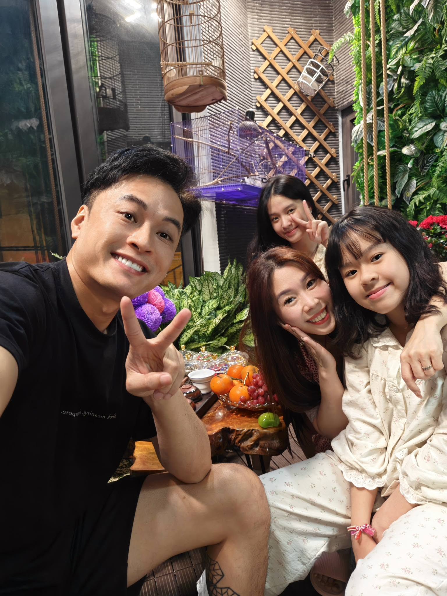 Hậu trường cuộc sống đáng mơ ước của Hồng Đăng: Nhà vườn , xe cộ và đam mê thể thao - Ảnh 34. Hậu trường cuộc sống đáng mơ ước của Hồng Đăng: Nhà vườn , xe cộ và đam mê thể thao - Ảnh 34.