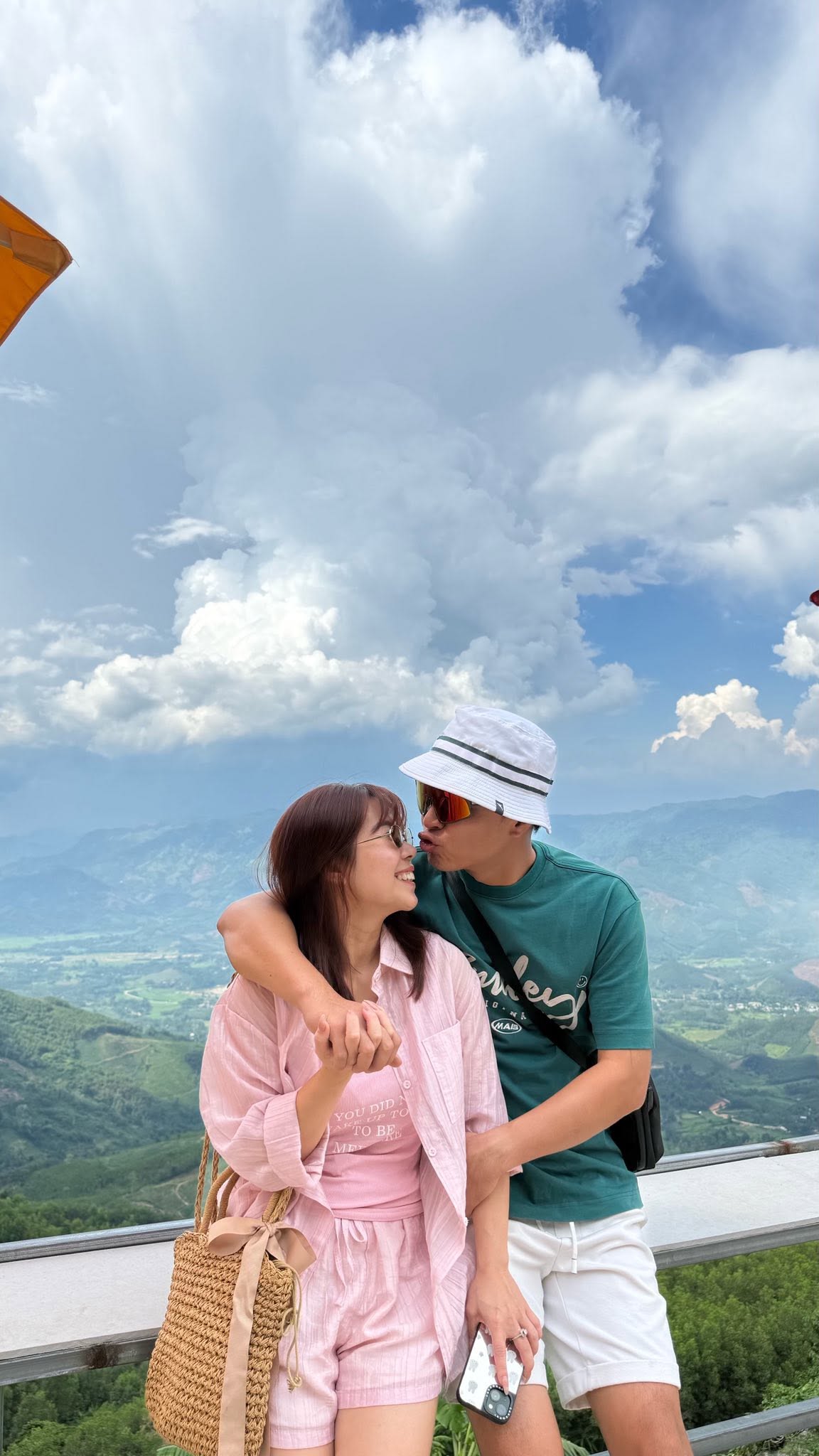 Hậu trường cuộc sống đáng mơ ước của Hồng Đăng: Nhà vườn , xe cộ và đam mê thể thao - Ảnh 30. Hậu trường cuộc sống đáng mơ ước của Hồng Đăng: Nhà vườn , xe cộ và đam mê thể thao - Ảnh 30.