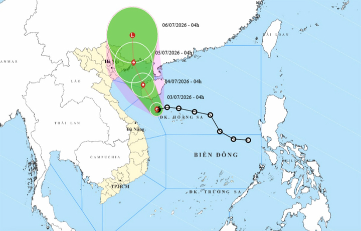 B&atilde;o số 1 Maysak đổ bộ Quảng Ninh - Hải Ph&ograve;ng: Cảnh b&aacute;o mưa lớn v&agrave; gi&oacute; mạnh - Ảnh 1.