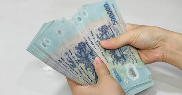 Từ 1 . 7 . 2026 , Thu nhập tr&ecirc;n 28 , 6 triệu đồng / th&aacute;ng mới phải nộp thuế TNCN - Ảnh 1.