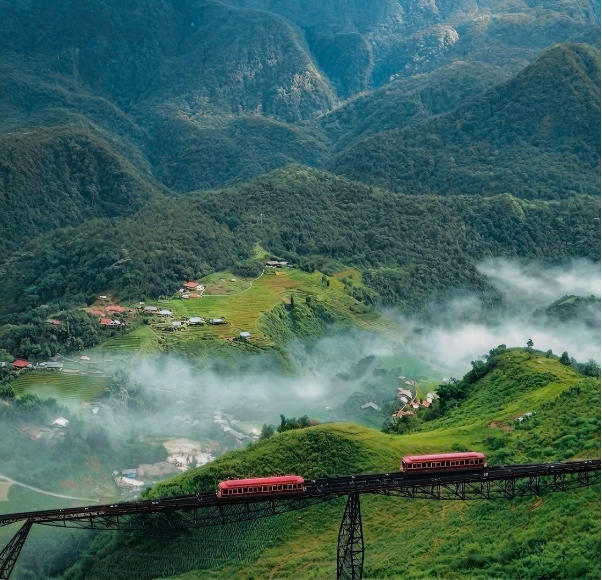Sa Pa mùa lúa xanh: Chiêm ngưỡng tấm thảm xanh mướt mắt giữa đại ngàn - Ảnh 2. Sa Pa mùa lúa xanh: Chiêm ngưỡng tấm thảm xanh mướt mắt giữa đại ngàn - Ảnh 2.